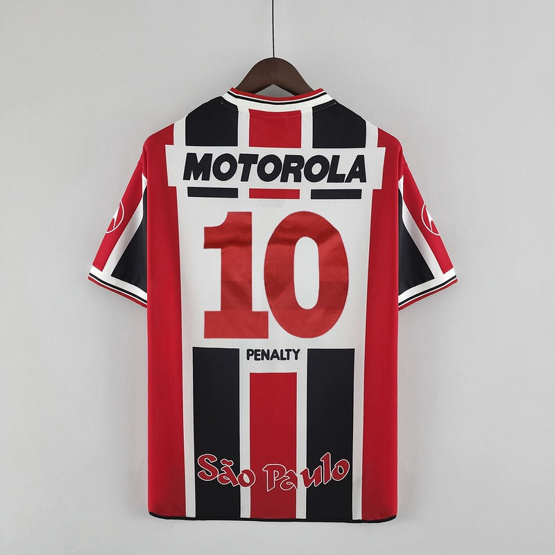 Camisa do São Paulo retrô ano 2000