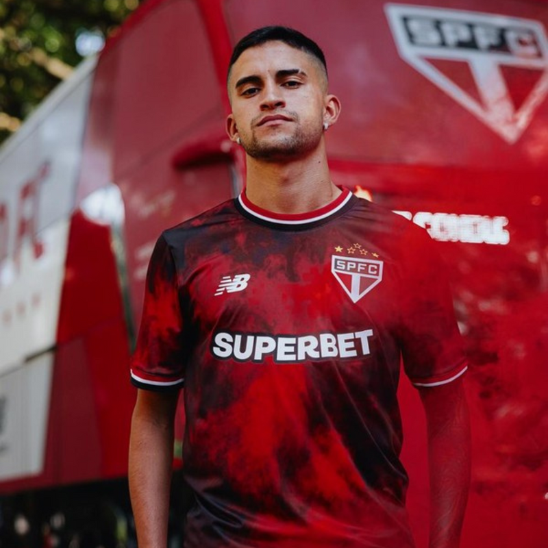 Camisa do São Paulo Torcida que Conduz 24/25 + 1 Almofada de Pelúcia de Brinde